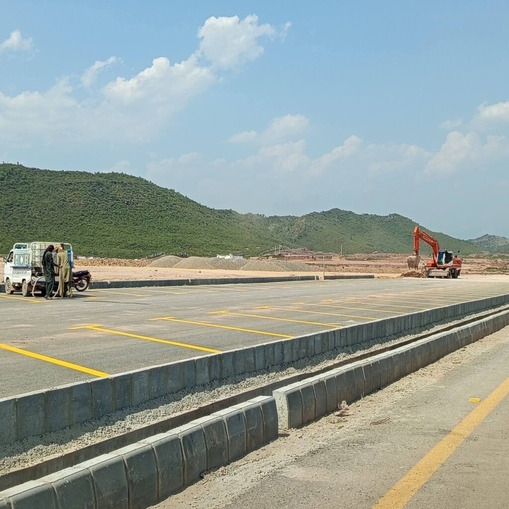 01 Kanal Plot available in Margalla Enclave Islamabad - 1