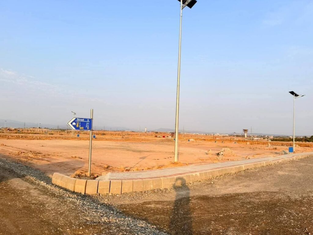 01 Kanal Plot available in Margalla Enclave Islamabad - 5